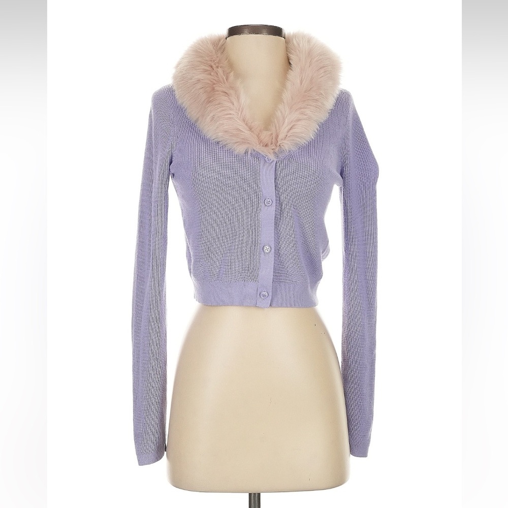 & Other Stories Lavender Faux-Fur Collar Knit Fitted Cardigan Sweater - Picture 5 of 7